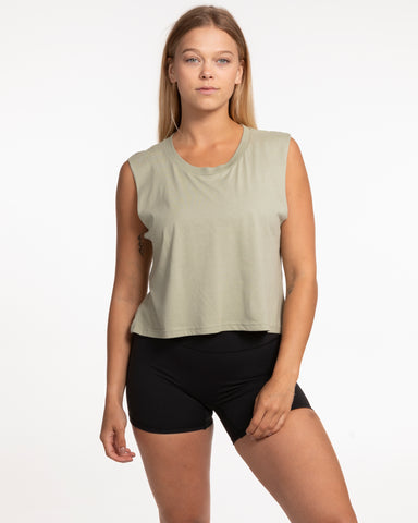 The Crop Muscle Tank - Pistachio