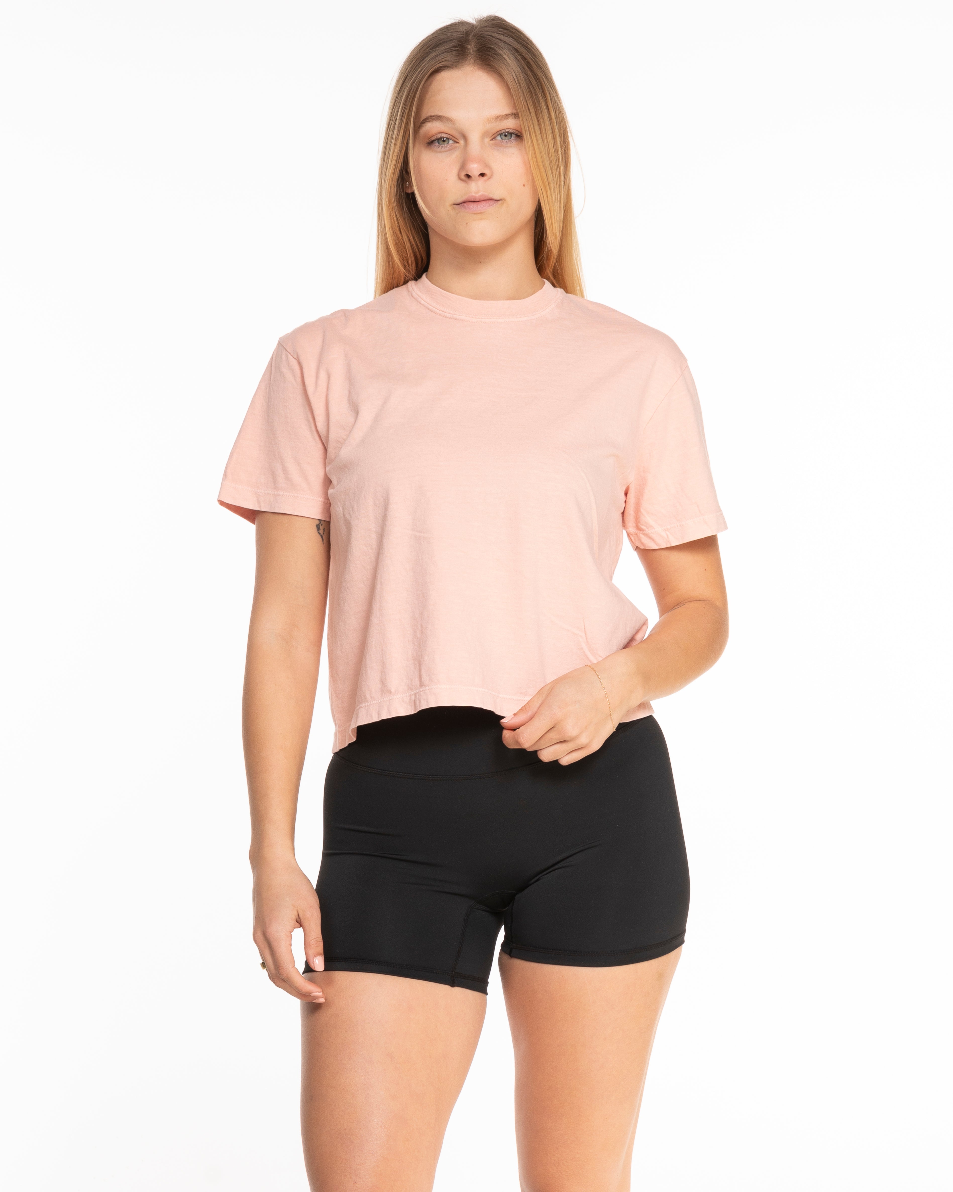 The Midweight Crop Tee - Peach