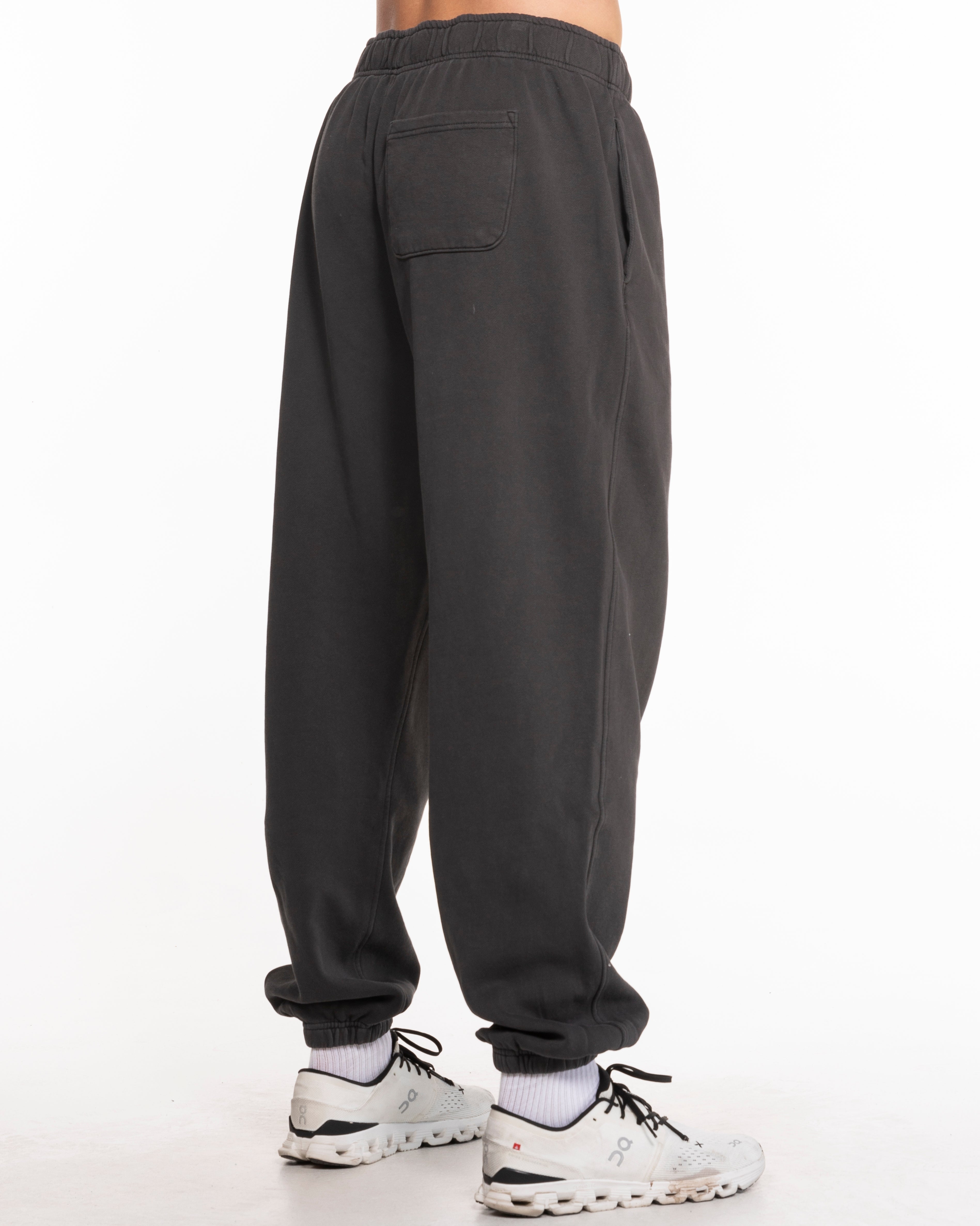 The Mens Sweatpants - Washed Black