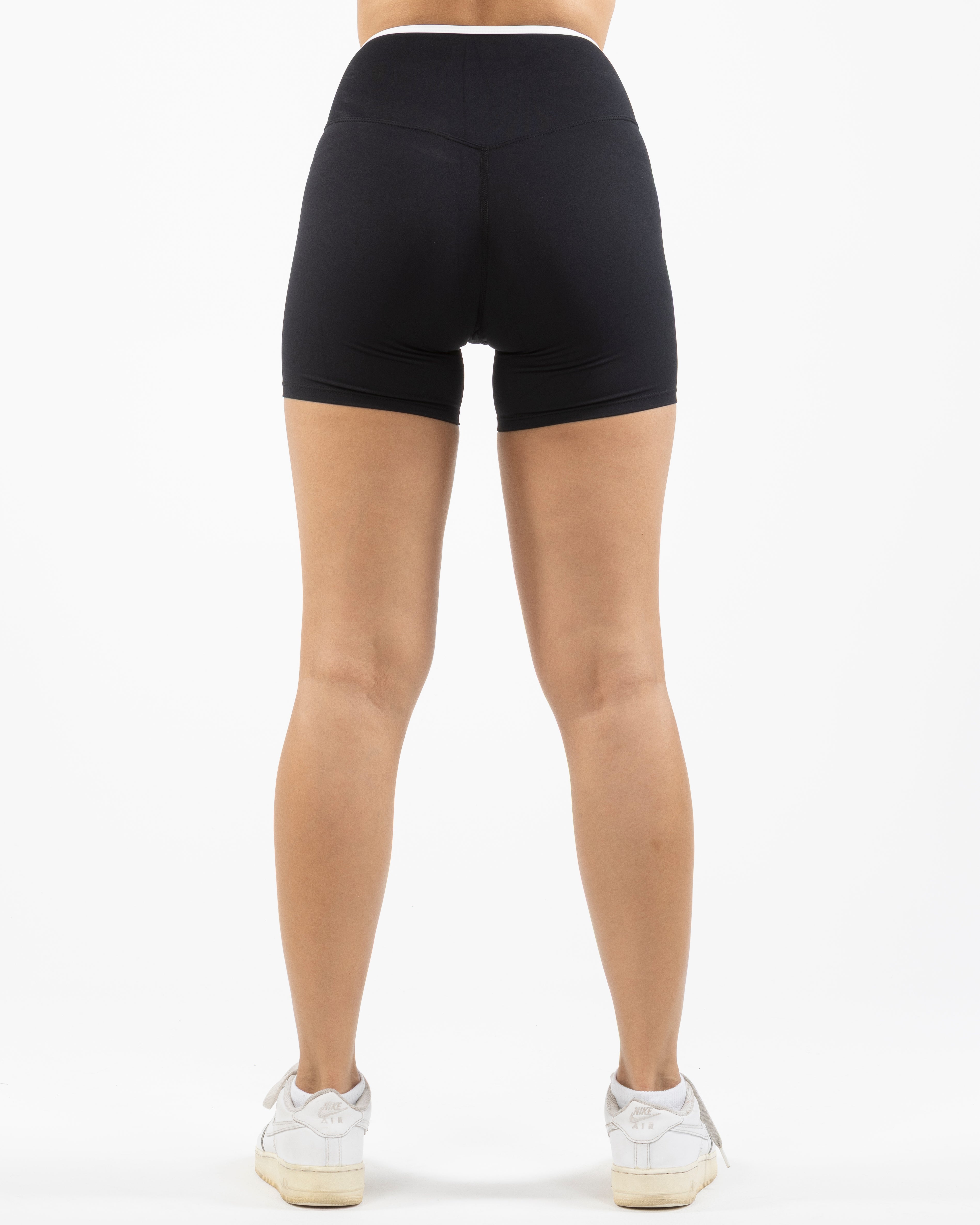 The Piped Crossover Short - Black