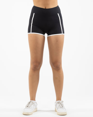 The Piped Short - Black