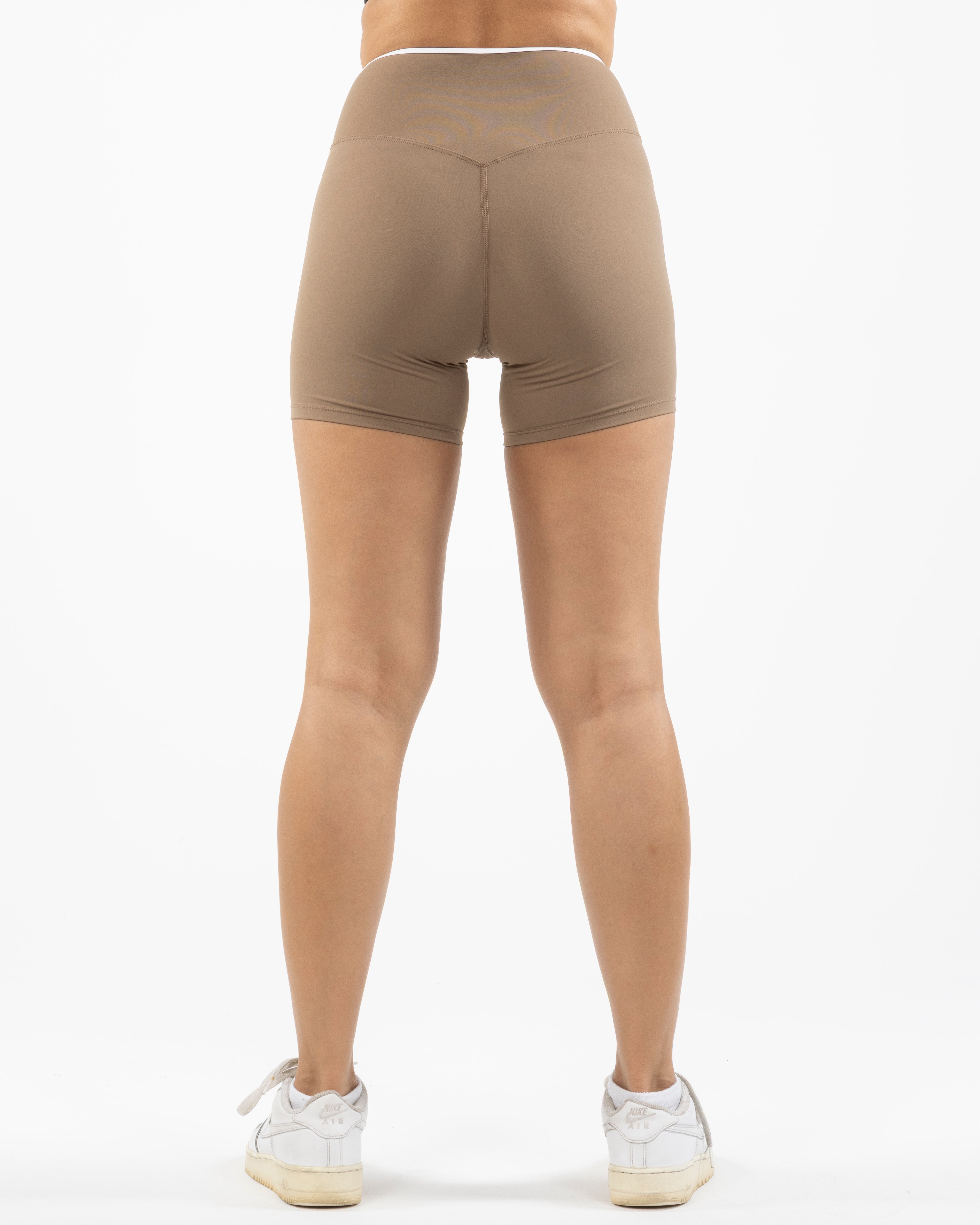 The Piped Crossover Short - Brown