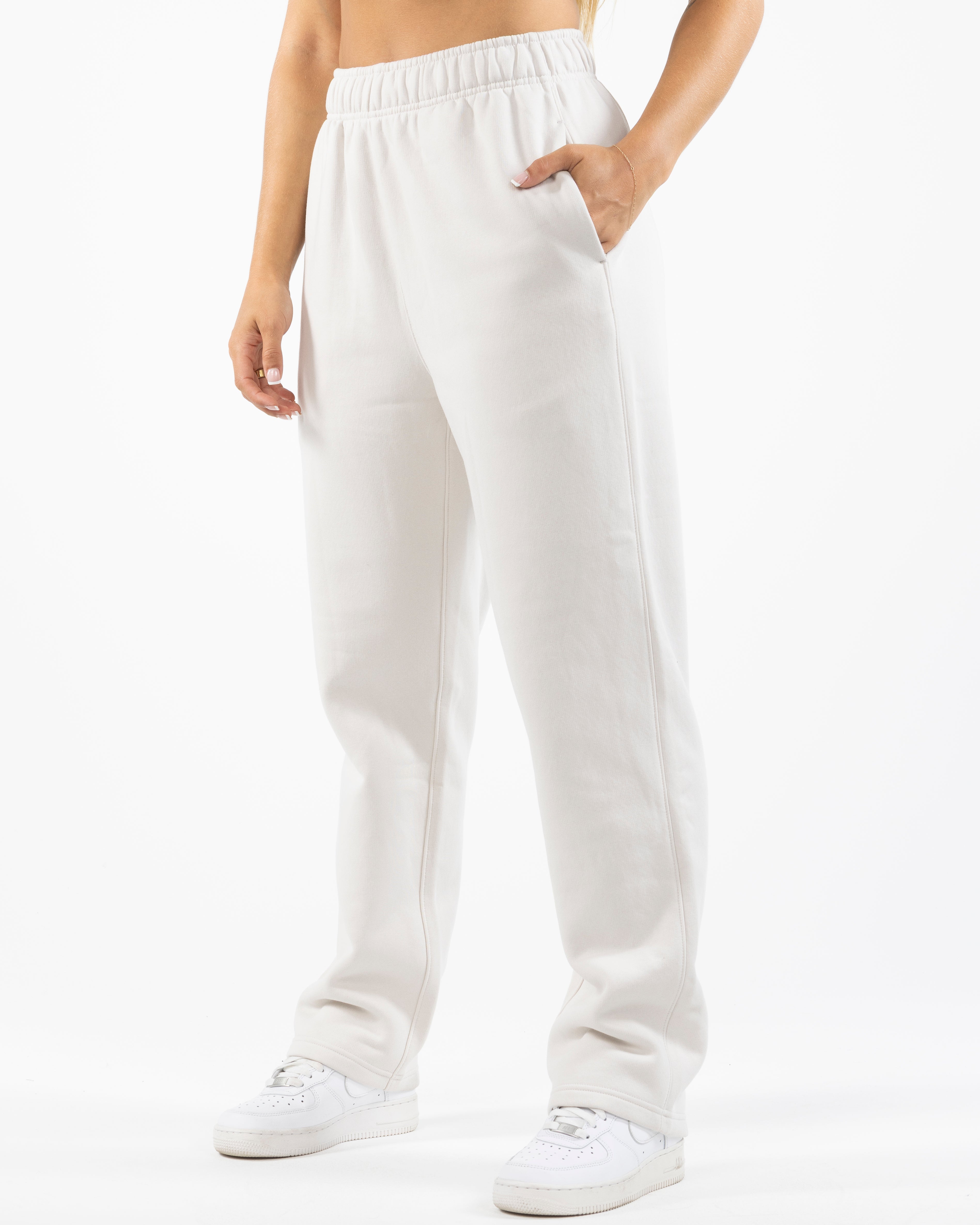 The Straight Leg Sweatpant - Bone