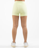 The Womens Sporty Pocket Short - Yellow