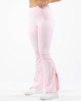 The Flared Side Split Legging - Pink
