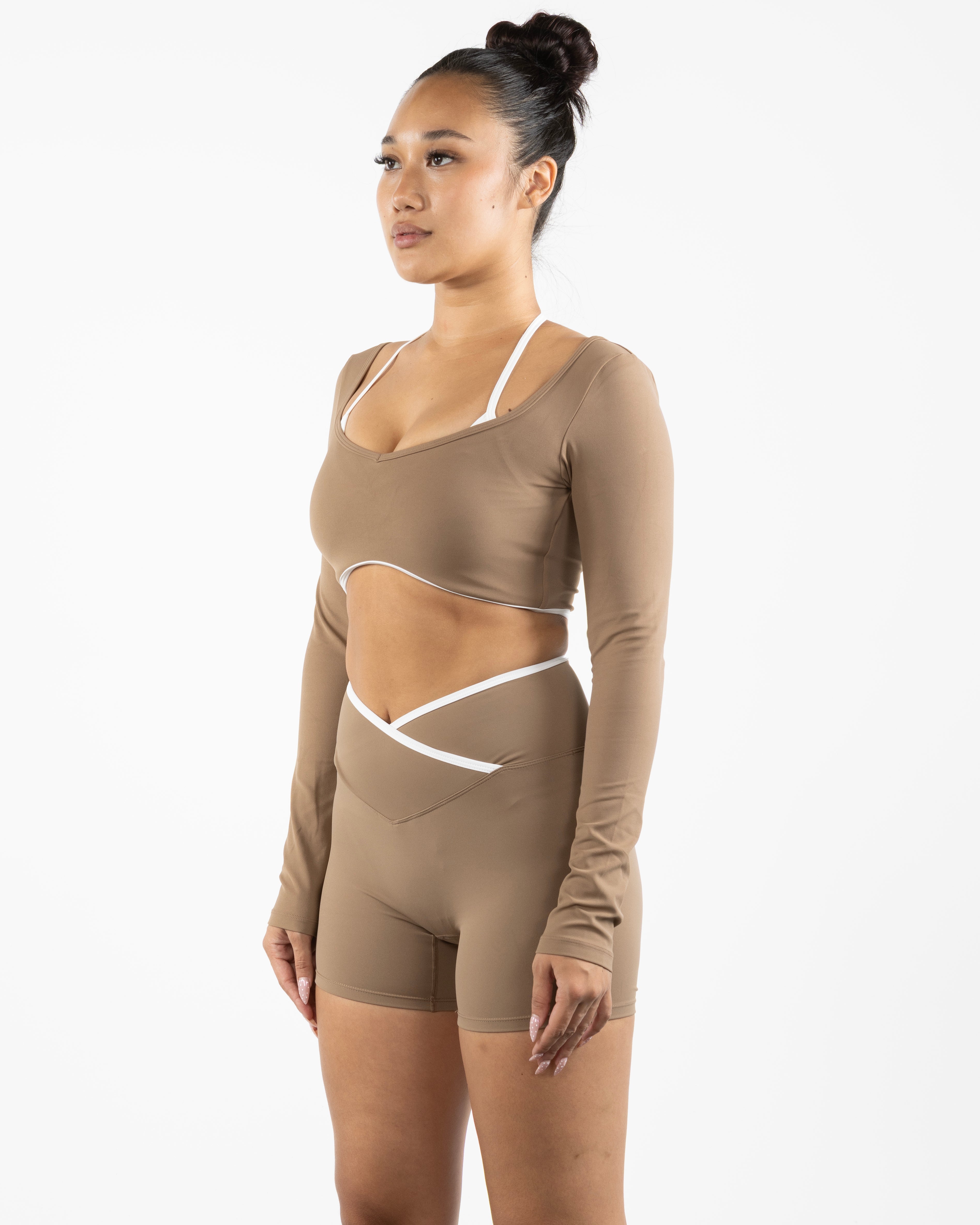 The Piped Crop Long Sleeve - Brown