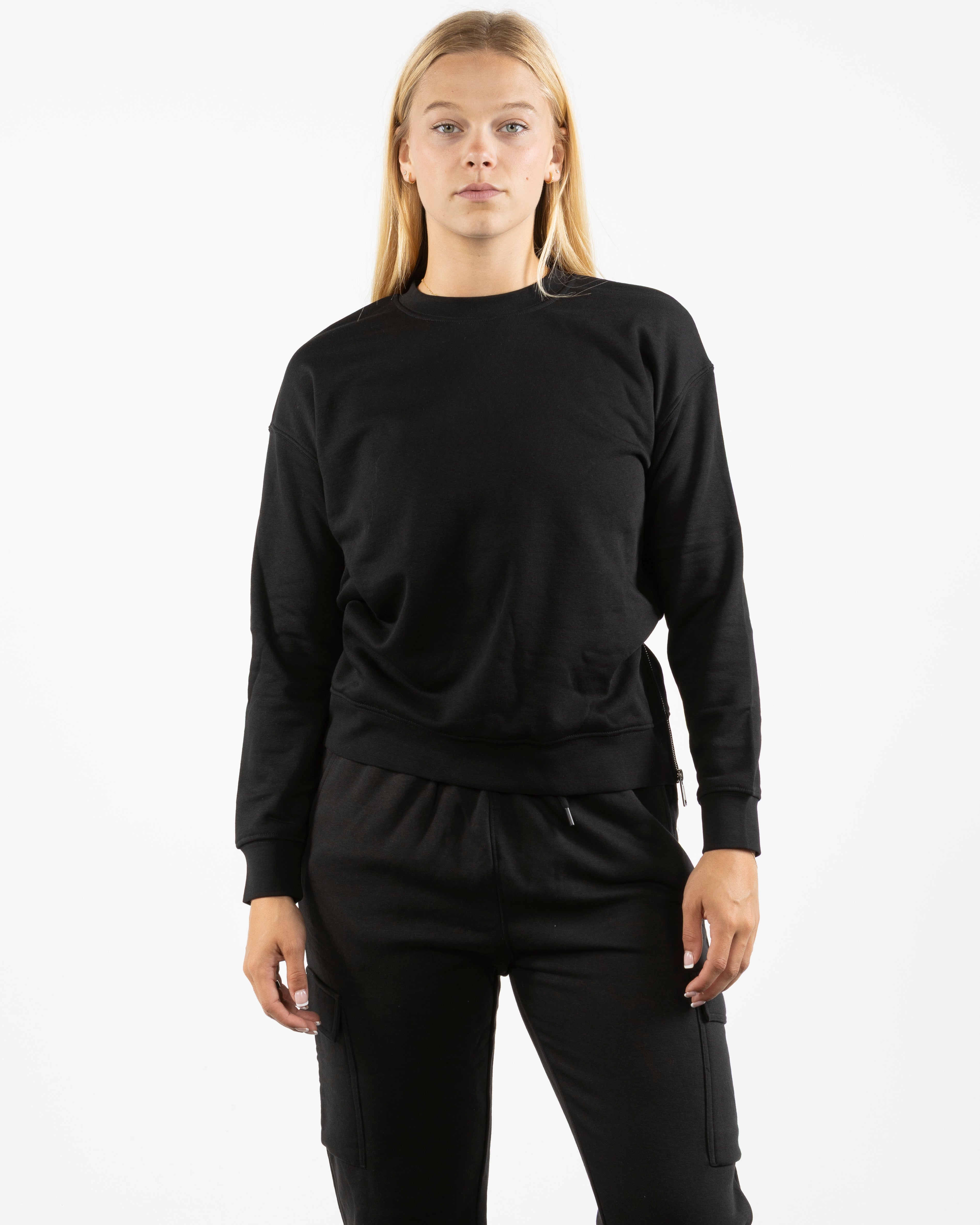 The Side Zip Crewneck - Black