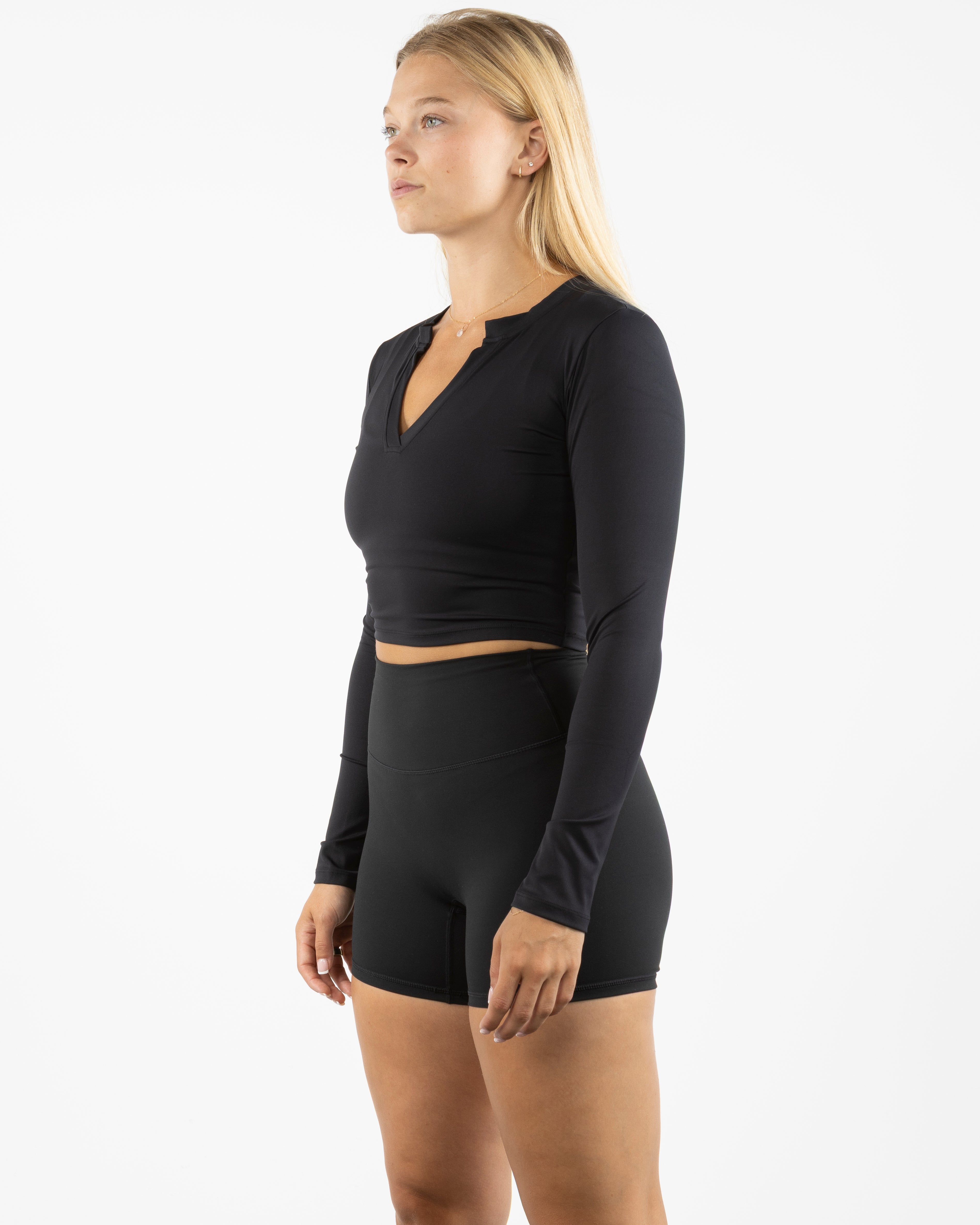 The V Neck Crop Long Sleeve - Black