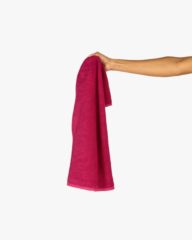 The Gym Towel - Berry